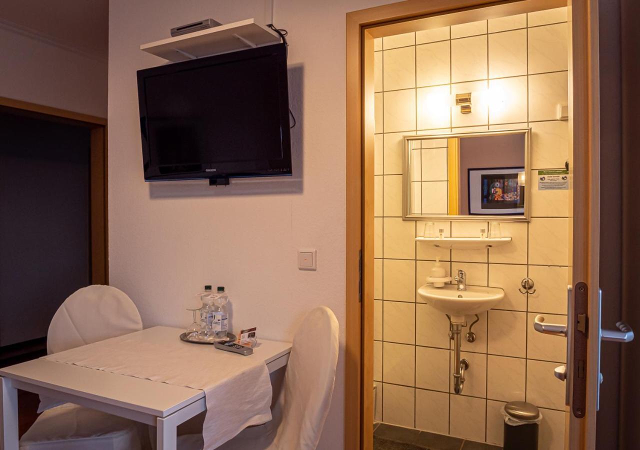 Hotel Bouzid - Laatzen Eksteriør bilde